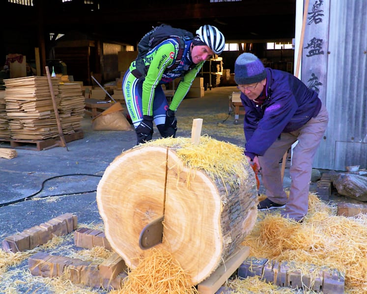 Cycle Around Japan - Miyazaki: Through a Sunlit Land