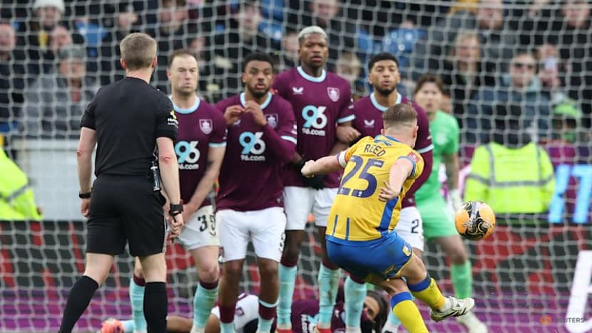 Man City beat Salford, Newcastle knock out Villa, Liverpool cruise in FA Cup