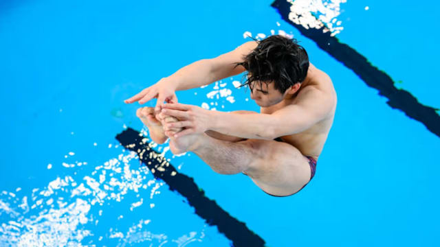 跳水项目开赛首日 谭柏伦1米跳板捎金喜