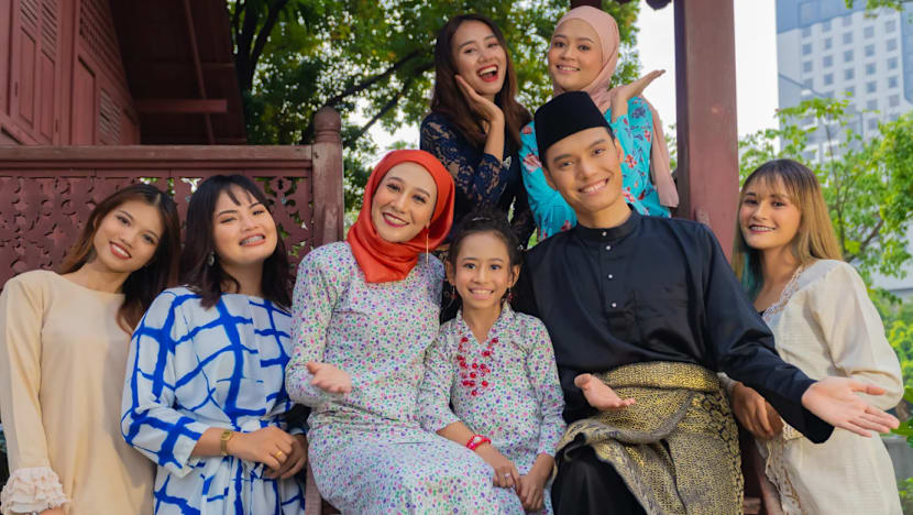 ALAM MELAYU: Beraya. Busana. Berbudaya