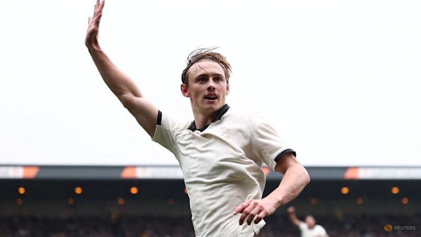 Port Vale cause FA Cup shock to reach quarter-finals