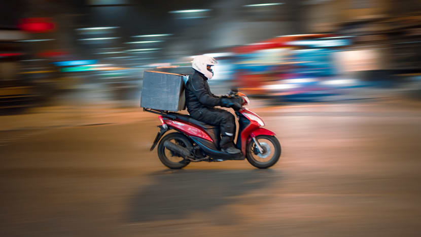 Delivery couriers targeted in iTunes gift cards scam: Police 