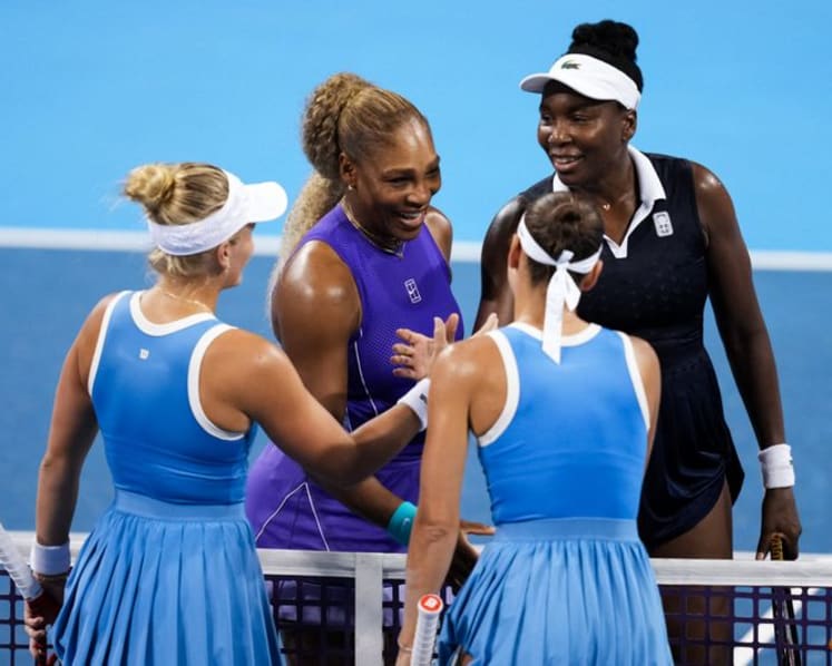 Williams sisters beaten on doubles return at Cincinnati Open