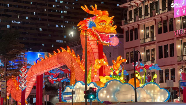 【直播】牛车水喜迎甲辰龙年 新春灯饰今晚正式亮灯 