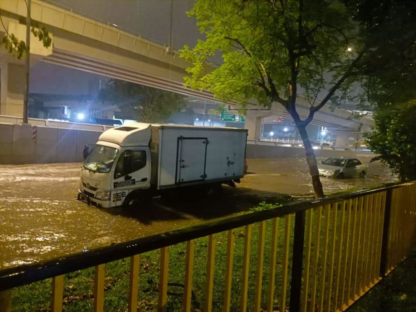 Malaysia GE15: Flash floods hit several areas, forcing candidates to suspend campaigning