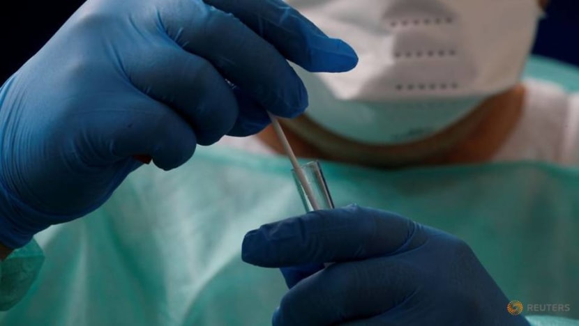 Gynaecologist at Dutch hospital fathered at least 17 children 