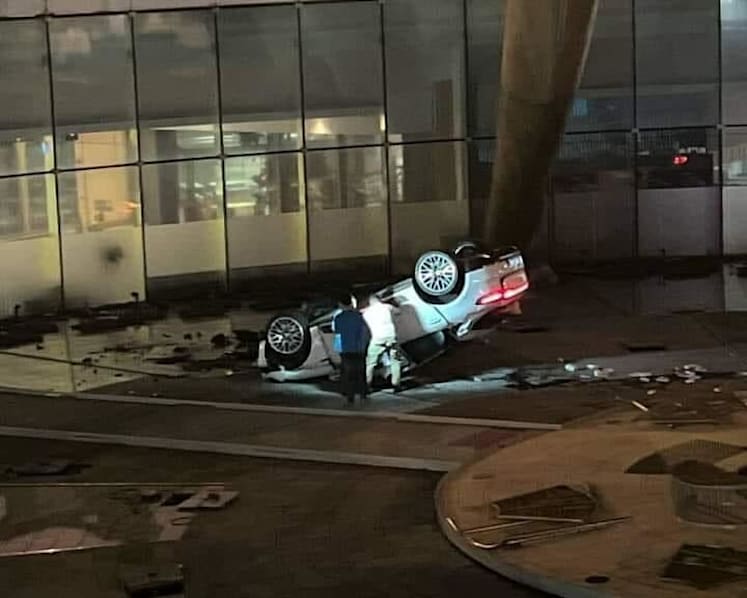 Man who drove into Suntec City's Fountain of Wealth gets jail, driving ban