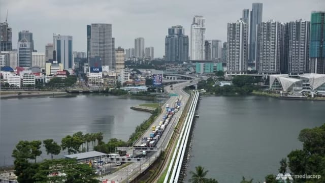新马官员在柔佛举行会议 讨论柔新经济特区事宜