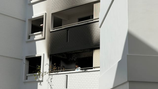 蔡厝港组屋单位起火一死一送院 受害者亲属到场气氛凝重