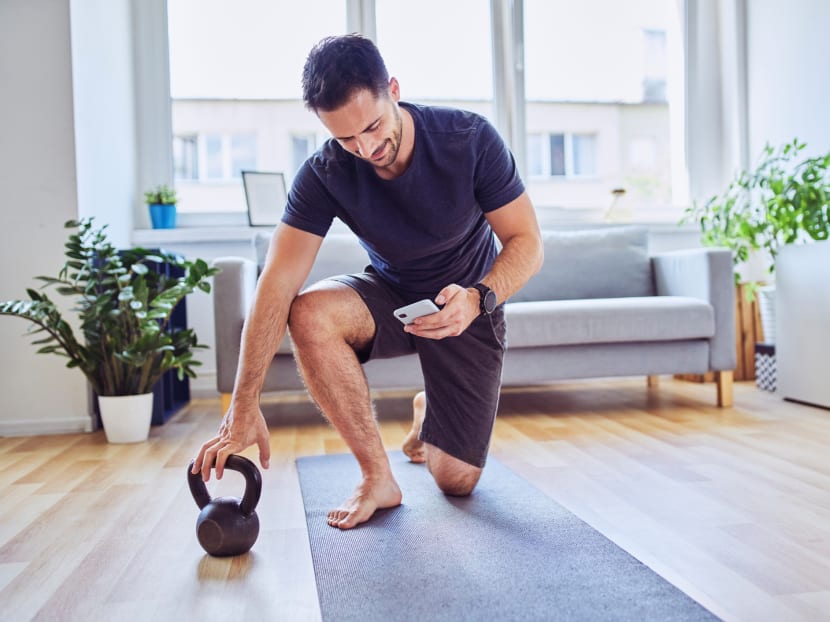 Reading this on your phone while exercising? Multi-tasking may lead to injuries Reading this on your phone while exercising? Multi-tasking may lead to injuries