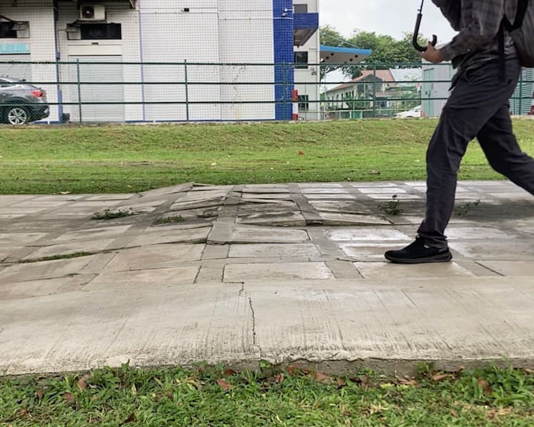 Singapore residents make 1.7 million complaints every year - OneService wants to bring that number down