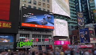 World's First Tri-Fold Full HD Pocket Projector: Aurzen ZIP Pro Takes Over Times Square