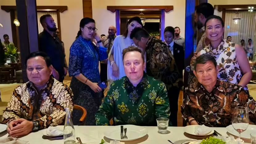 'Seperti Kennedy dan Bush': Ancaman konflik kepentingan mengintai di balik bisnis keluarga Prabowo 'Seperti Kennedy dan Bush': Ancaman konflik kepentingan mengintai di balik bisnis keluarga Prabowo