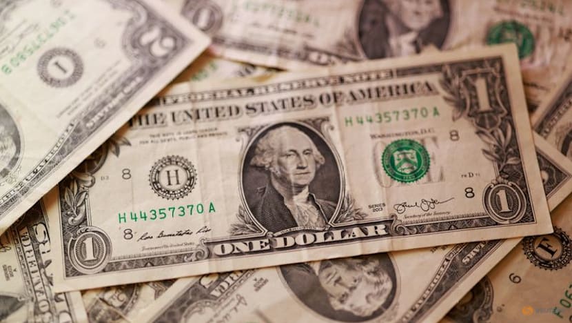 Dollar falls to multi-week lows as risk appetite rises on Hormuz news