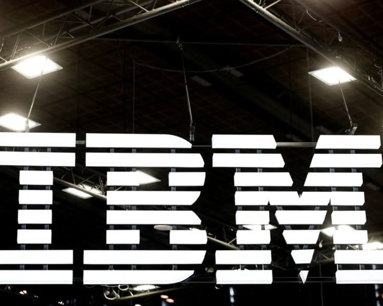 IBM buys HRL Laboratories in shift to two-track quantum computing strategy