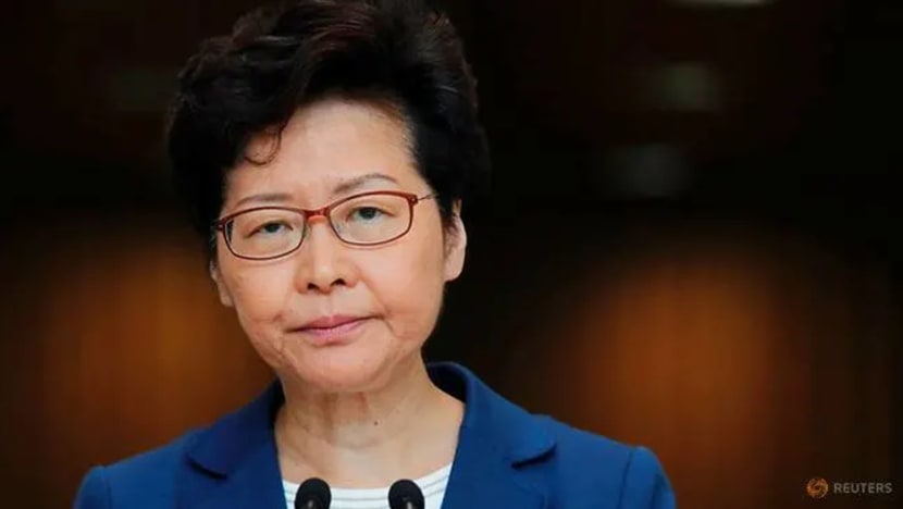 Carrie Lam beri amaran tentera China mungkin campur tangan jika keganasan semakin buruk Carrie Lam beri amaran tentera China mungkin campur tangan jika keganasan semakin buruk
