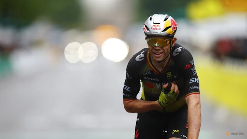 Van Aert undergoes successful surgery after fracture in cyclo-cross crash