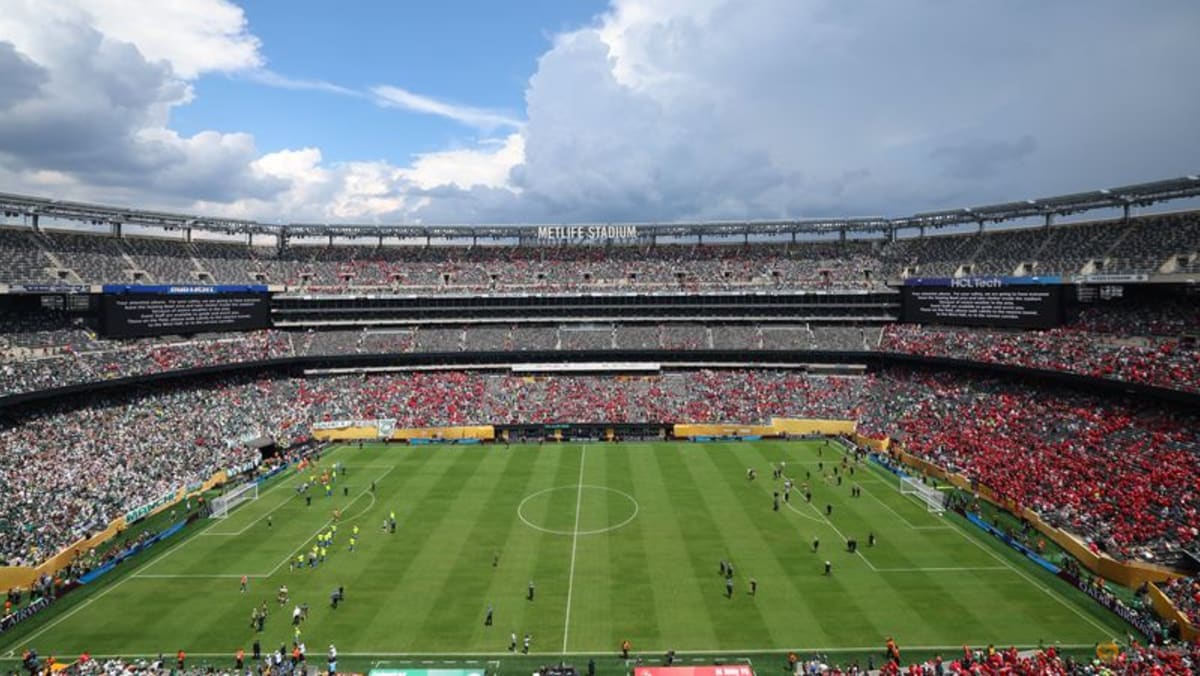 Club World Cup clash halted because of storm threat