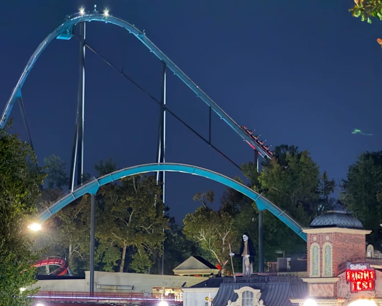 One dead, several injured in incident involving Six Flags roller coaster in Georgia