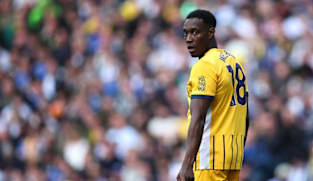 Chelsea bring in 35-year old striker Welbeck from Brighton