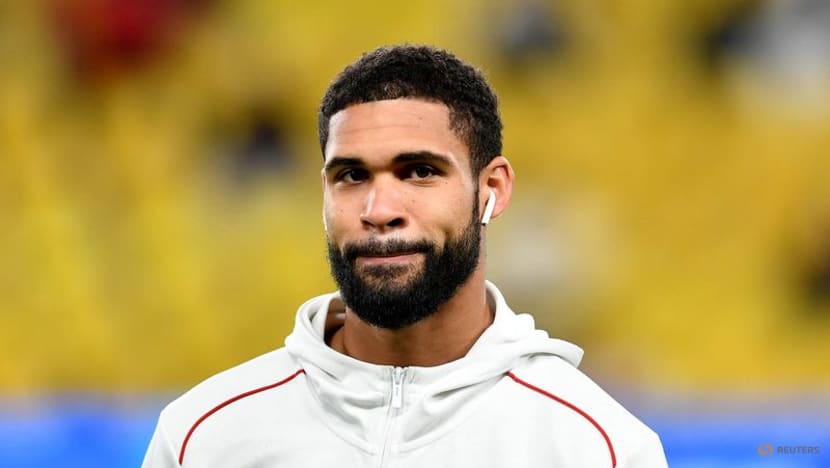 Milan midfielder Loftus-Cheek undergoes successful appendectomy