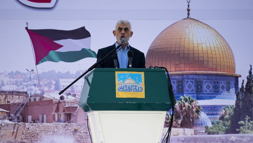 Hamas names Gaza chief Yahya Sinwar as new political leader Hamas names Gaza chief Yahya Sinwar as new political leader