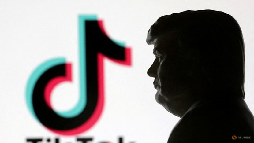 Trump will sign the TikTok deal on Thursday, source says