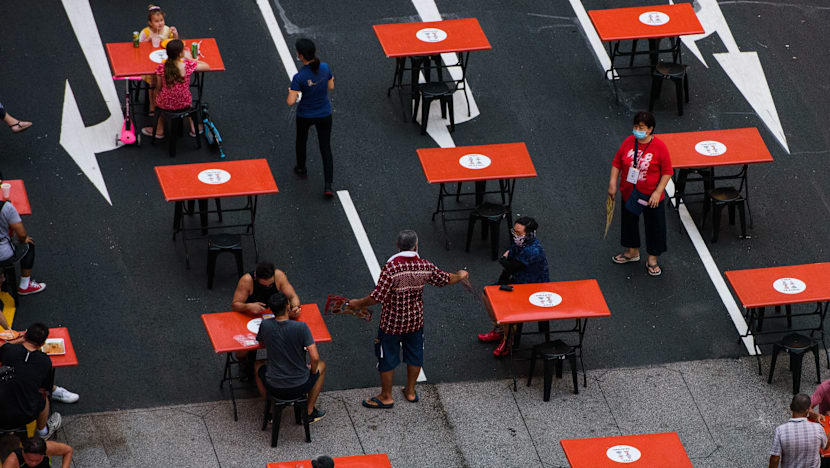 682 new Covid-19 cases and 5 deaths in Singapore