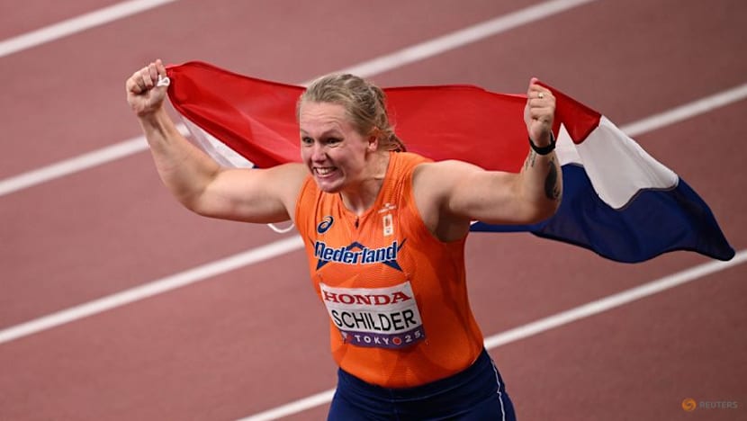 Dutchwoman Schilder takes world shot gold with final throw