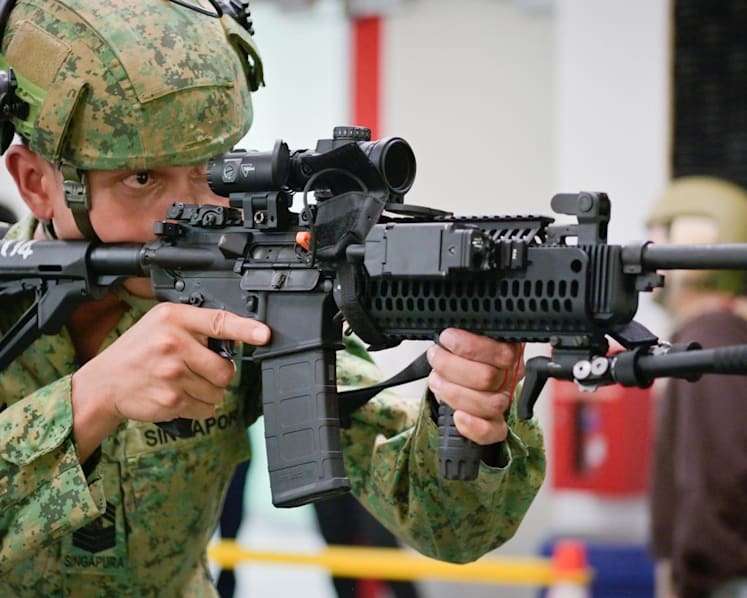 Singapore Army to complete transition to new light machine gun by end-July