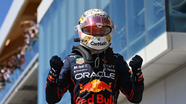 F1加拿大大奖赛：荷兰籍车手维斯塔潘夺冠