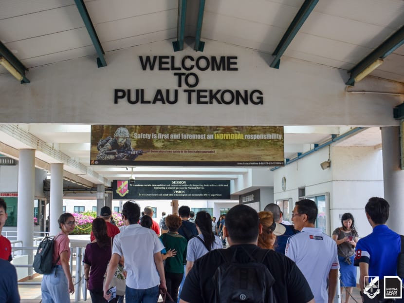 Traditionally, enlistees' parents are shown around the island, including visiting their children's bunks at BMTC before sharing a meal with them in the cookhouse.