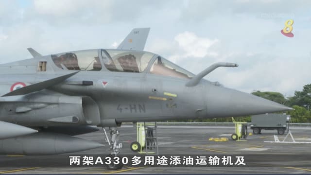 我国和法国空军展开联合演练