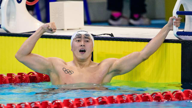 柯正文男子200米仰泳夺金 时隔六年再次称霸冠军