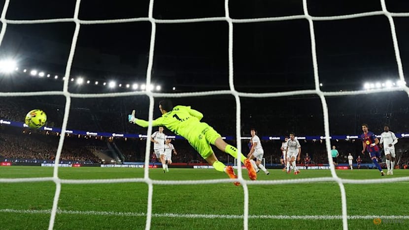 Raphinha double helps Barcelona overcome resilient Osasuna