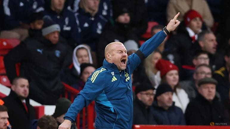 Forest lodge complaint over officiating in Man City defeat - reports