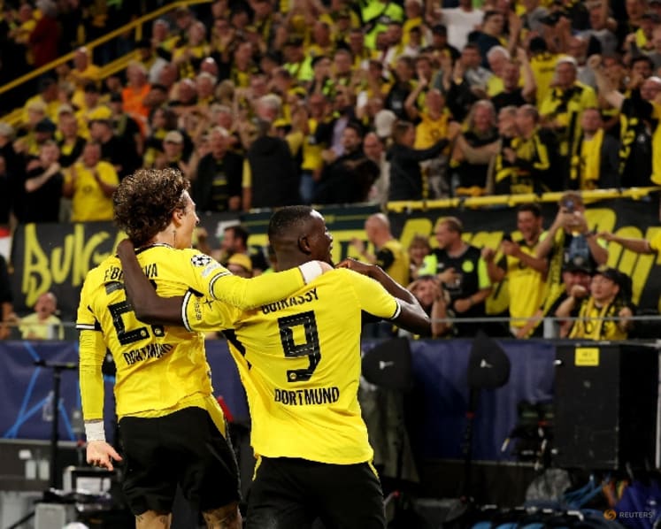 Dortmund make it three wins from three with 3-0 victory over Paderborn