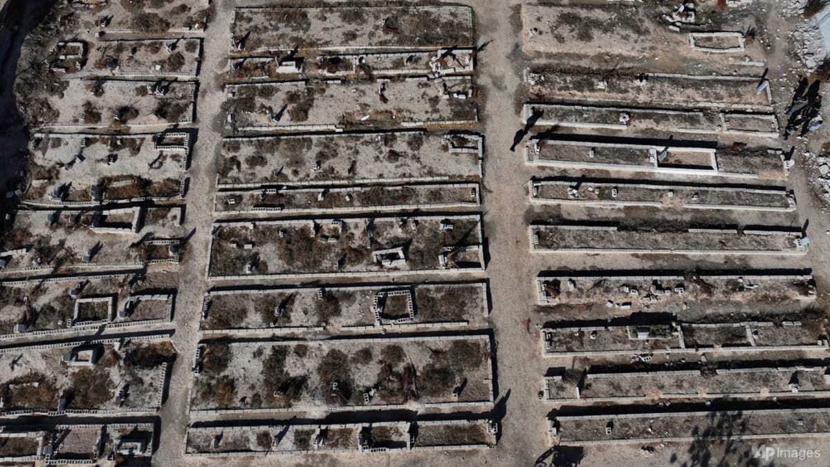 Syria begins destroying Assad-era chemical weapons
