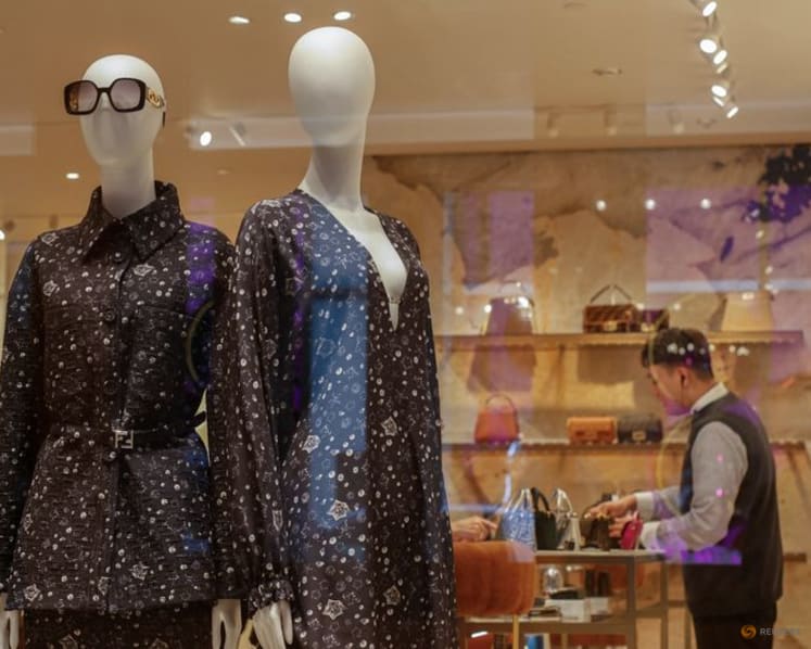 Hong Kong September retail sales rise 5.9% from a year earlier