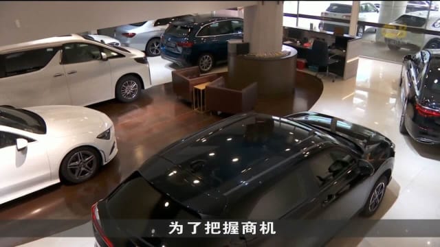 汽车组拥车证成价滑落 经销商：销售咨询增约20%