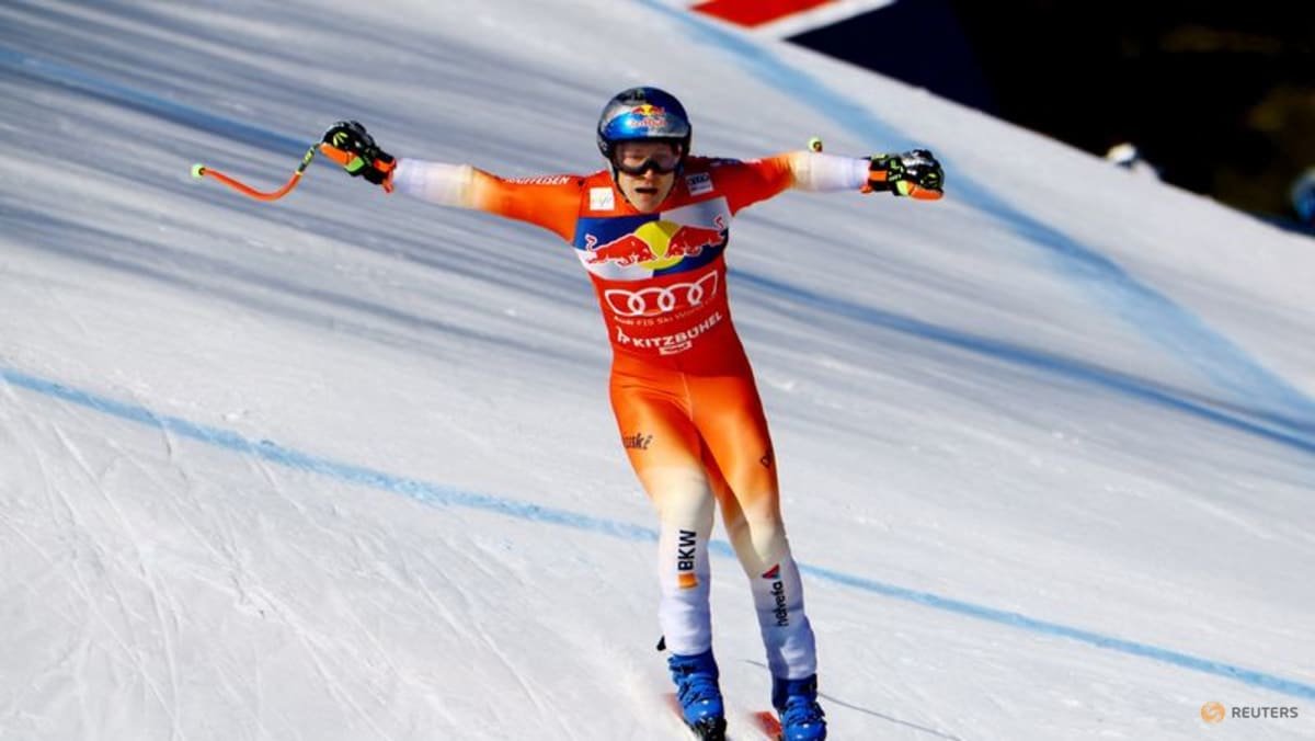 Alpine skiing-Unstoppable Swiss Odermatt wins Kitzbuehel super-G