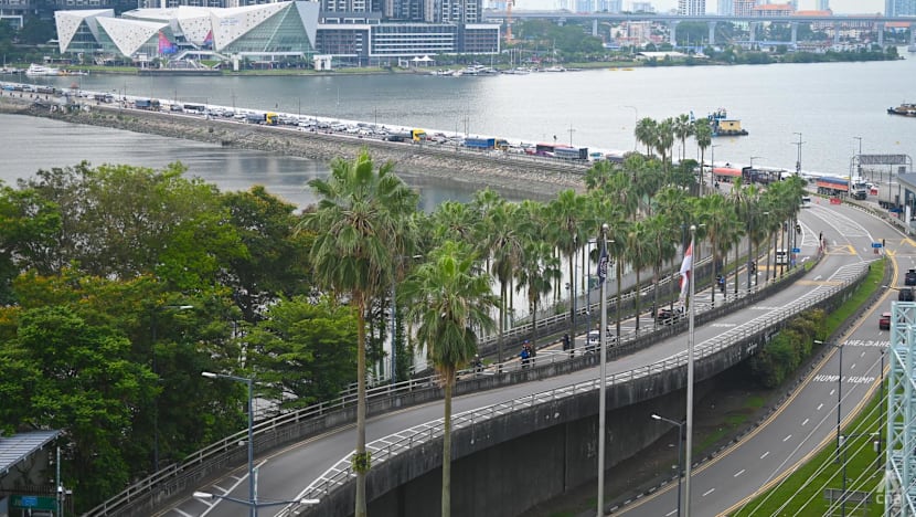 Singapore and Malaysia in talks to let cross-border taxis drop off passengers at final destination