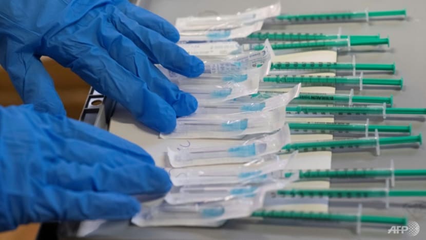 Commentary: People think they don’t need a fourth COVID-19 vaccine shot. They’re wrong
