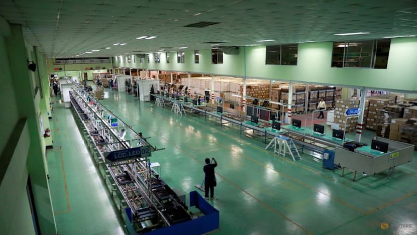 Thai industrial sentiment hits 3-year low in August on politics, strong baht
