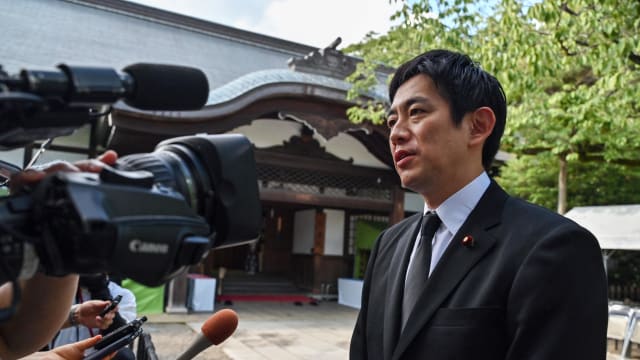 日本前经济安全保障担当相小林鹰之宣布 参加自民党总裁选举