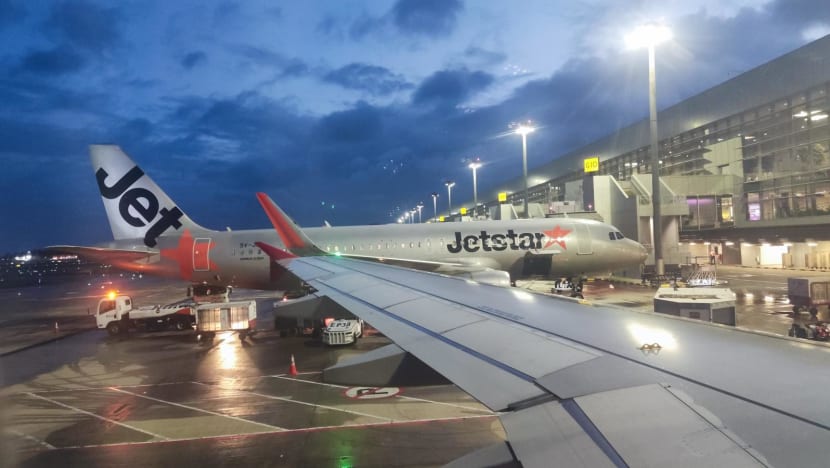 Retrenched Jetstar Asia staff to get four weeks' salary for every year of service Retrenched Jetstar Asia staff to get four weeks' salary for every year of service