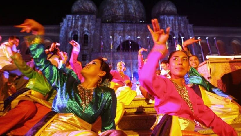 Related article image