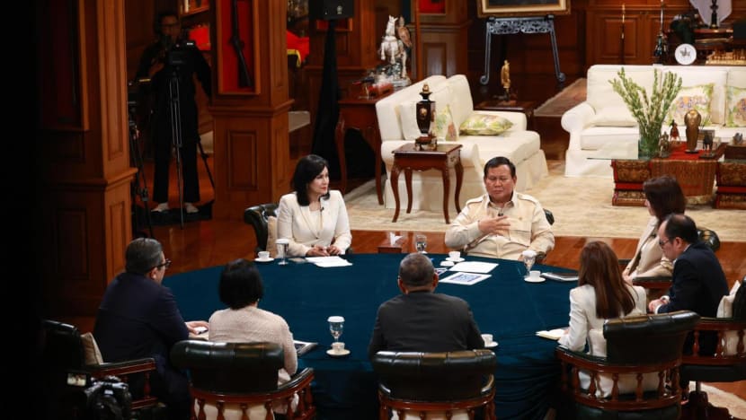 Unjuk rasa marak, Prabowo: Murni atau massa bayaran?