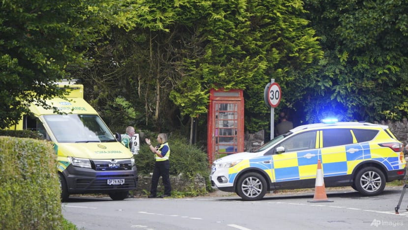UK police launch manhunt after anti-migrant protest turns violent in Epping UK police launch manhunt after anti-migrant protest turns violent in Epping