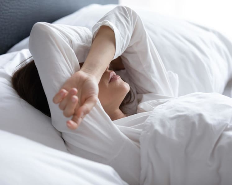 Women and alcohol: Why your hangover is worse than a man’s and what to do about it when you drink